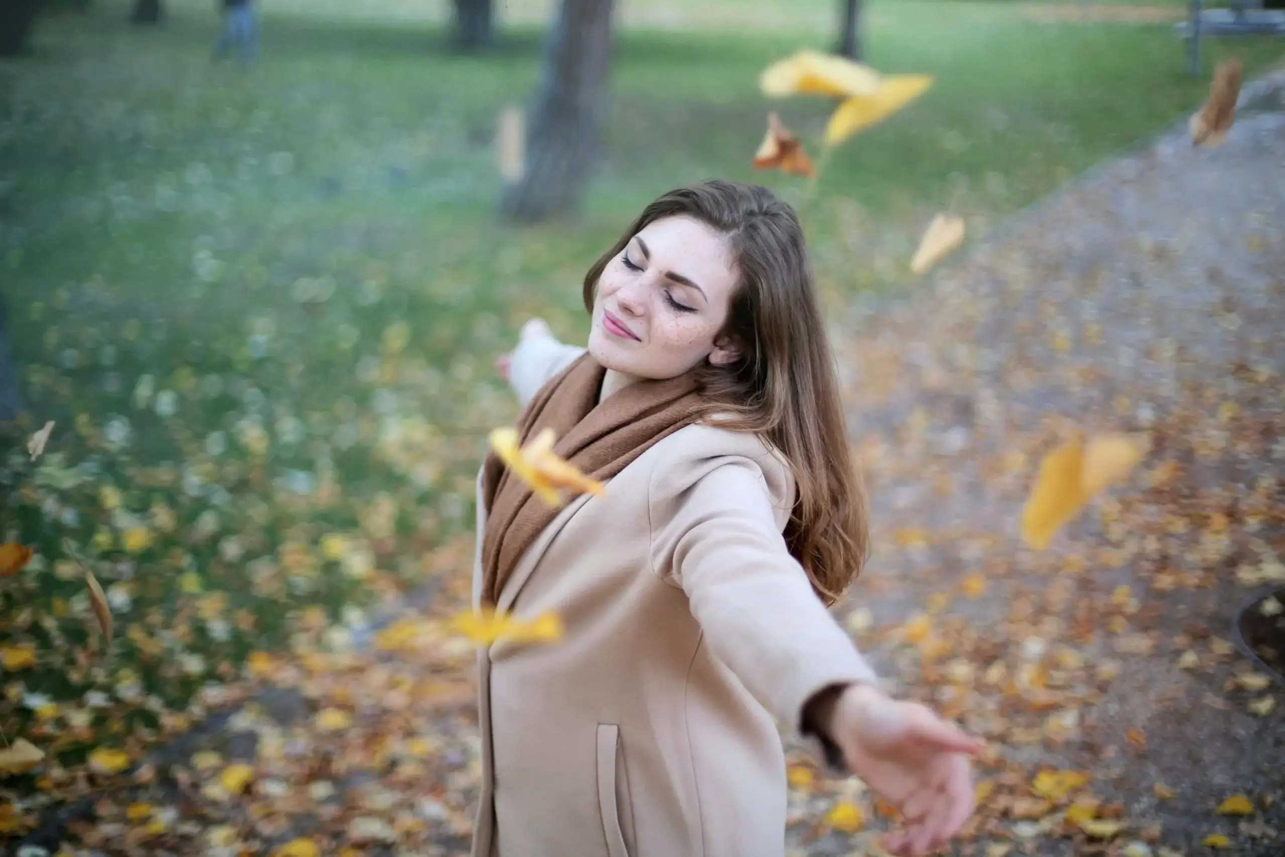 Femme libre et heureuse